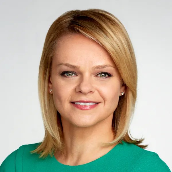 Headshot of Lora Dennis, from NBC Universal