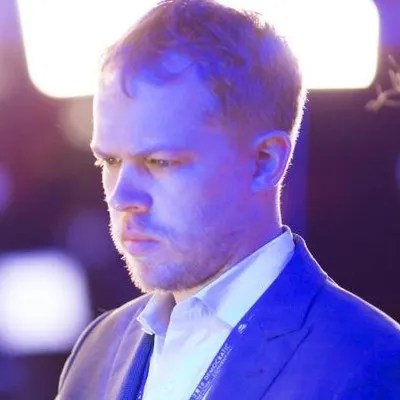 Headshot of Andrew Binns, Chief Operating Officer, 2020 Democratic National Convention Committee
