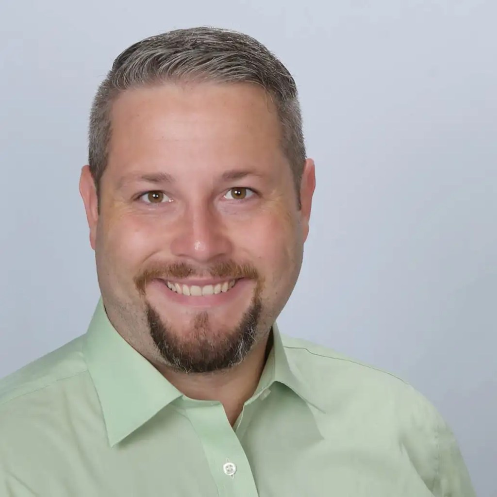 Headshot of Chris Hinds, COO, Equalize Digital