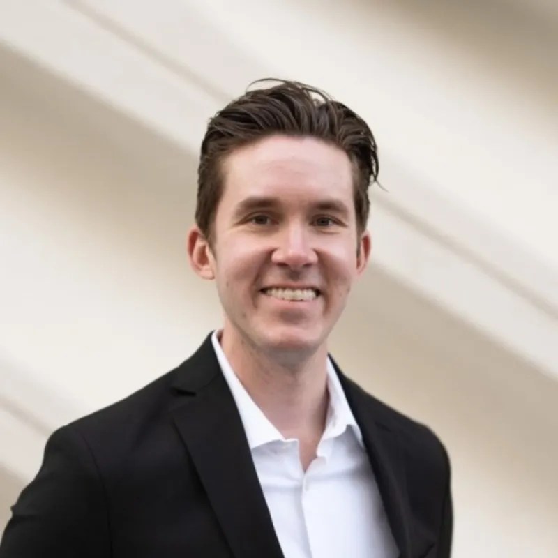 Headshot of Phil Crumm, Senior Vice President of Marketing & Growth, 10up